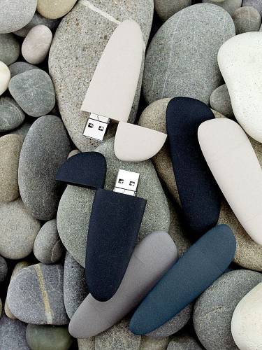 Флешка Pebble Universal, USB 3.0, серая, 64 Гб фото 15