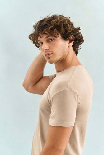 Футболка унисекс Regent 150, серо-бежевая фото 6