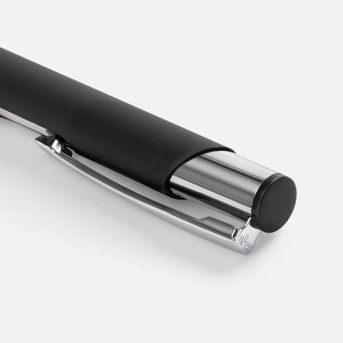 Ручка шариковая Keskus Soft Touch, черная фото 4