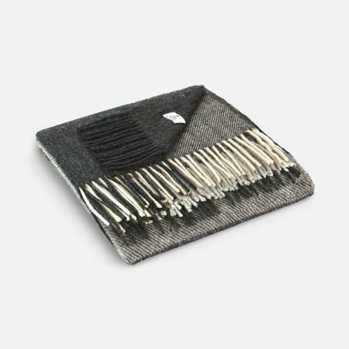 Плед Andes, темно-серый фото 3 Плед Andes, темно-серый фото 3