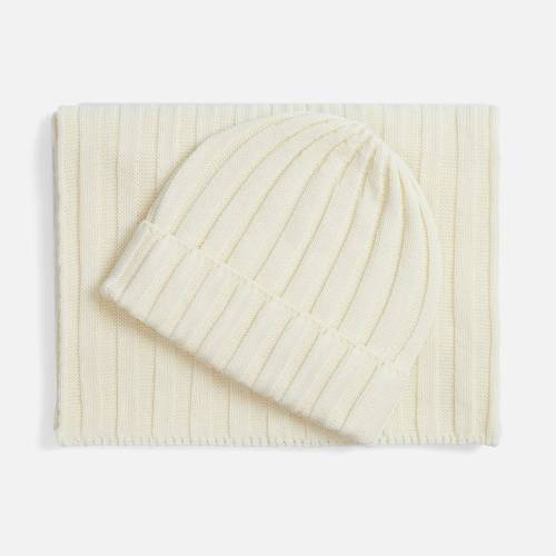 Шапка Metelitsa, белая (молочная) фото 4 Шапка Metelitsa, белая (молочная) фото 4