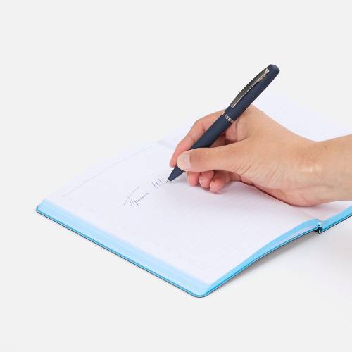 Ручка шариковая Bolt Soft Touch, синяя фото 5 Ручка шариковая Bolt Soft Touch, синяя фото 5