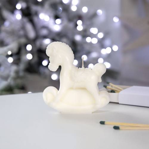 Свеча фигурная «Лошадка-качалка», белая фото 5 Свеча фигурная «Лошадка-качалка», белая фото 5