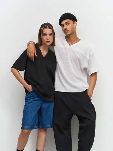 Футболка унисекс Nino с V-образным вырезом, белая фото 7