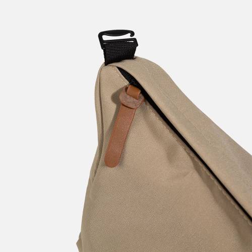 Косметичка дорожная XS01, бежевая фото 5