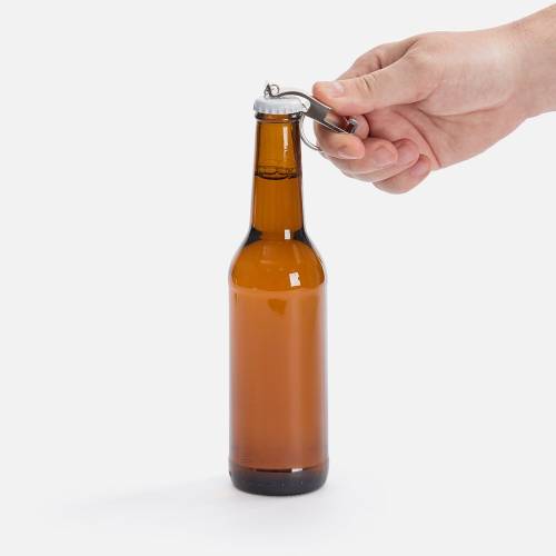 Брелок-подставка с открывалкой Virke, серебристый фото 7 Брелок-подставка с открывалкой Virke, серебристый фото 7