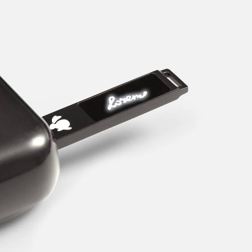 Флешка markBright Black с белой подсветкой, 32 Гб фото 12 Флешка markBright Black с белой подсветкой, 32 Гб фото 12