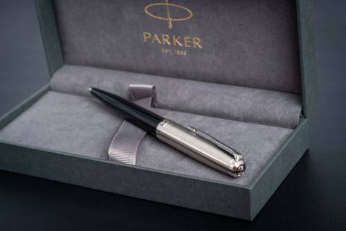 Ручка шариковая Parker 51 Black CT, черная фото 5