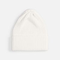 Шапка Yong, белая