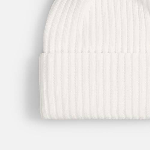 Шапка Yong, белая фото 3 Шапка Yong, белая фото 3